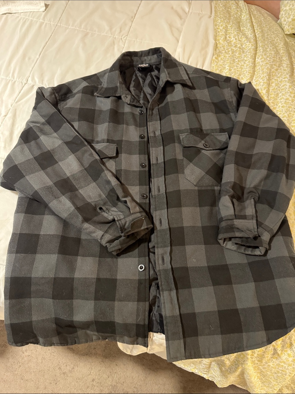 Men's Black & Gray Plaid Quilted Shirt Jacket